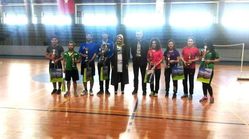 Ağrı Kyk Yurtlar Arası Badminton Yarışması