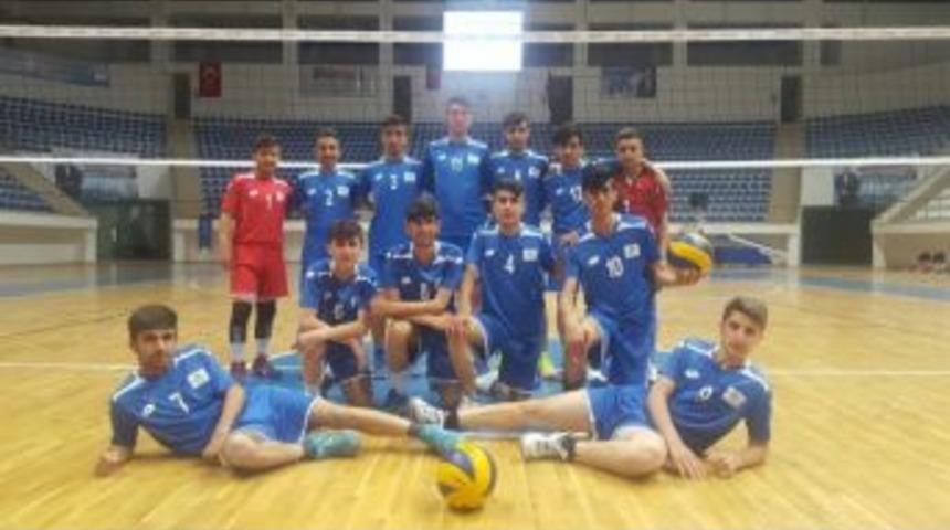 Hakkarili Voleybolcular T&uuml;rkiye Finallerinde