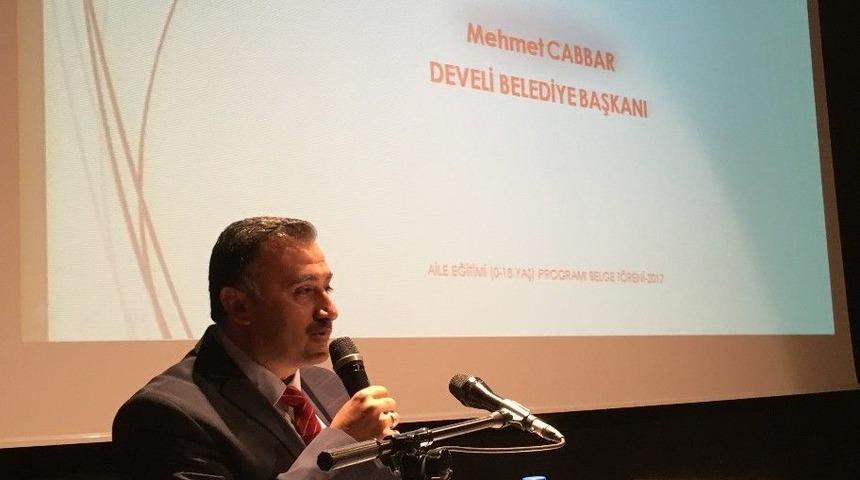 Aile Eğitim Programı&rsquo;na Katılanlar Belgelerini Aldı