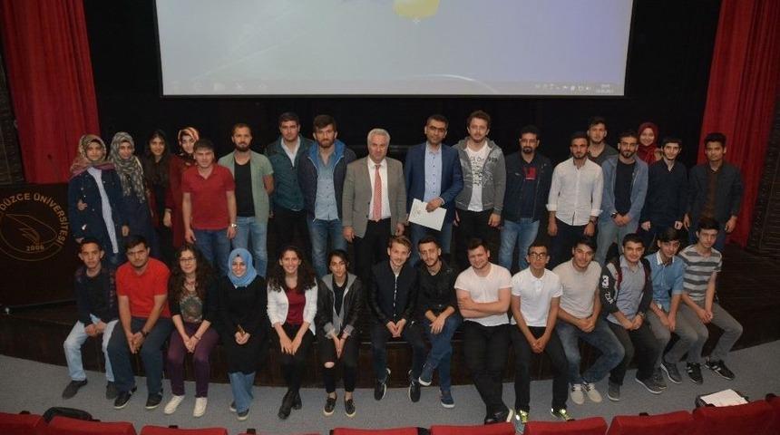 D&uuml;zce &Uuml;niversitesinde Milli M&uuml;cadele Ger&ccedil;ekleri Tartışıldı