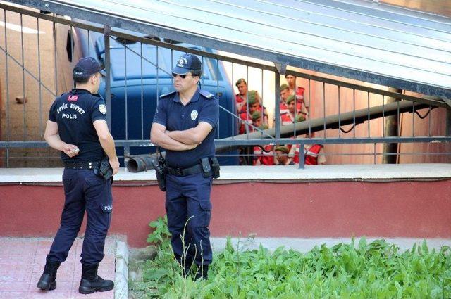 Fet&ouml;&rsquo;n&uuml;n S&ouml;ke&rsquo;deki &Ouml;ğretmen Yapılanmasının Yargılanmasına Başlandı 1