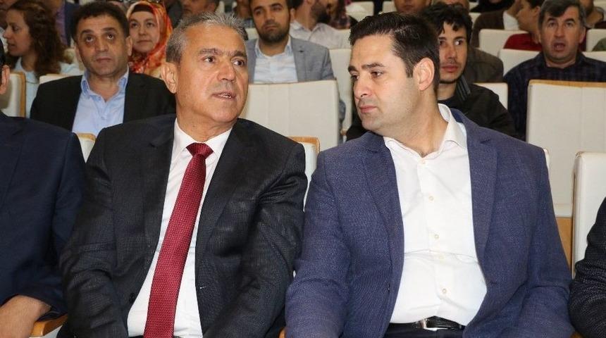 Eğitim Alanında &Uuml;lkede Yaşanan Sorunları Konuşan G&uuml;&ccedil;l&uuml;, T&uuml;rkiye&rsquo;de Eğitim Sistemini Değerlendirdi