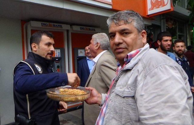 Siirt’te Şehit Çocukları İçin Kermes Açıldı