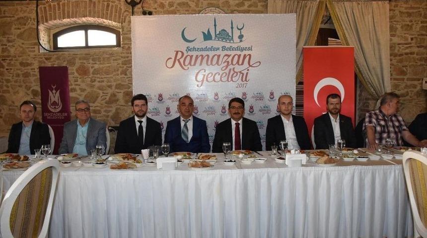 Şehzadeler &lsquo;de Ramazan Dolu Dolu Ge&ccedil;ecek