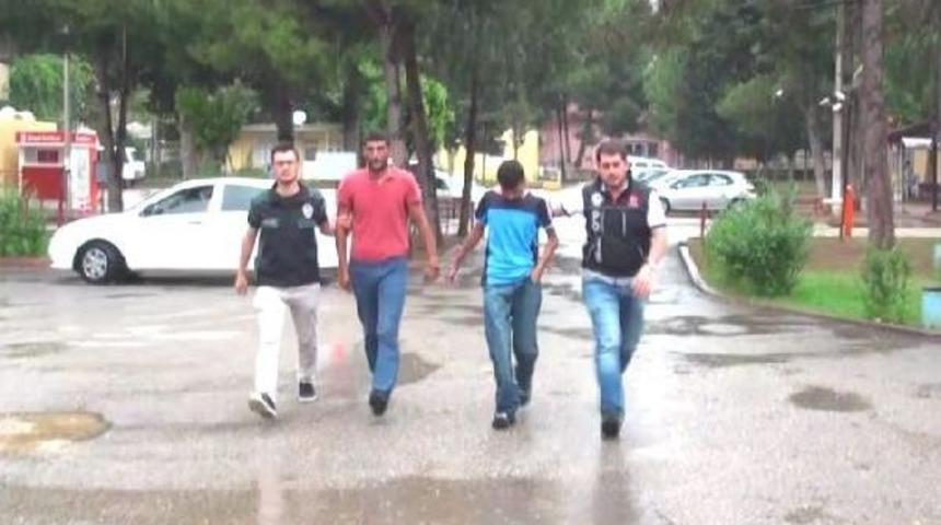 14 Yaşındaki Uyuşturucu Satıcısı Tutuklandı