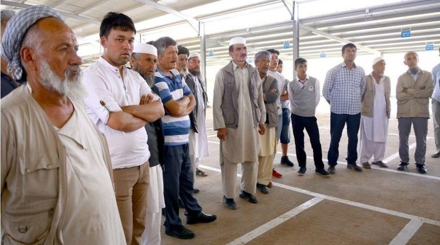 &Ouml;zbek Pazarcıların Yerleri Kur&rsquo;ayla Belirlendi