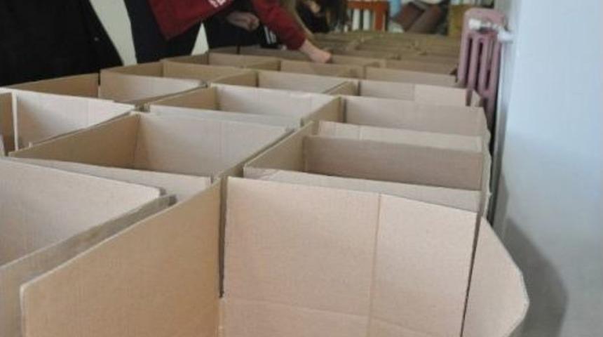 &Ouml;ğrencilerden Fakirlere Ramazan Yardımı