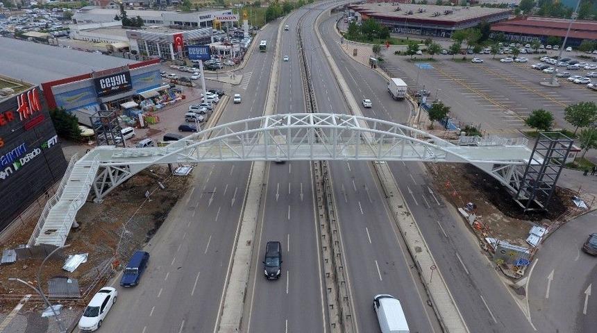 B&uuml;y&uuml;kşehir&rsquo;den, Bir Gecede Yaya K&ouml;pr&uuml;s&uuml;