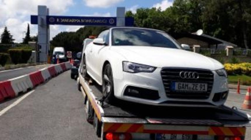 Fenerbah&ccedil;eli Ozan Tufan&rsquo;ın Da G&ouml;zaltına Alındığı Operasyonda Ele Ge&ccedil;irilen Ara&ccedil;lar İl Jandarma Komutanlığı&rsquo;na Getirildi