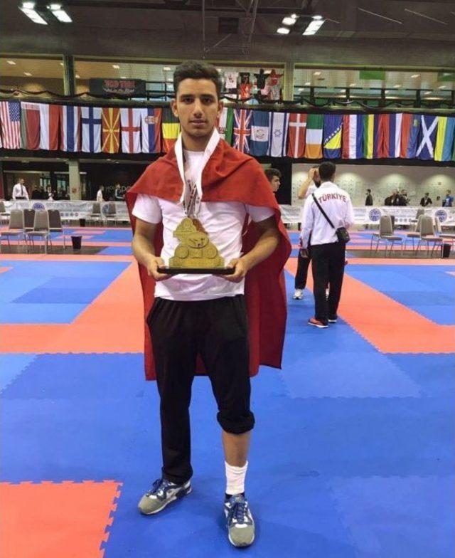 Millilerden Madalya Yağmuru 1