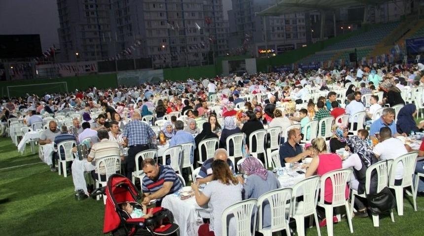 Esenyurt&rsquo;ta Ramazan Ayında G&ouml;n&uuml;l Sofraları A&ccedil;ılacak