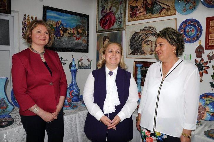 Erdemli’de Açılan Kurslarda 10 Bin Eser Sergiye Çıktı G4