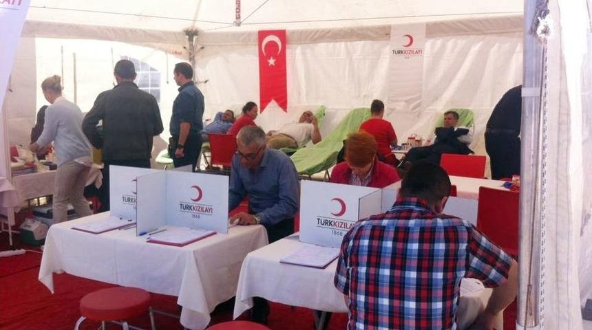 Kırklareli Belediyesi&rsquo;nden Kan Bağışına Destek