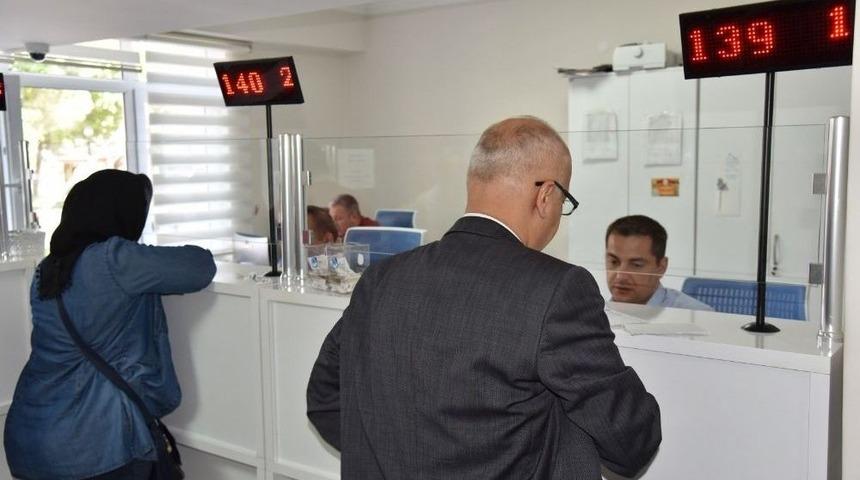 Yunusemre&rsquo;de Vezneler Hafta Sonu Da A&ccedil;ık