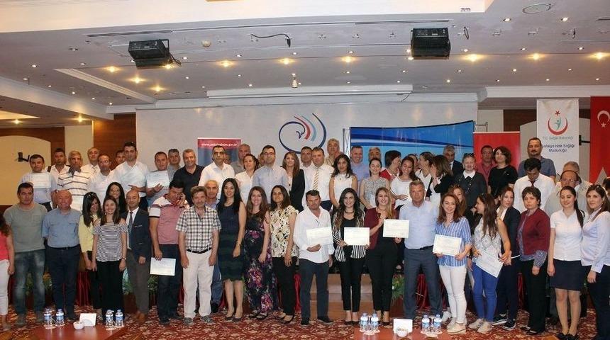 Antalya&rsquo;da 755 İşletmeye Temiz Havuz Sertifikası