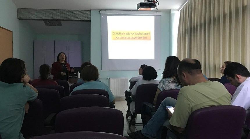Diş Hekimlerine Eğitim Verildi