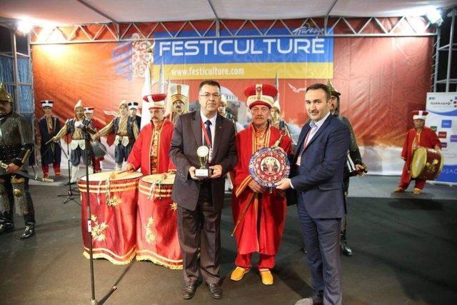 Bursa Mehteri Avrupa’yı Fethetti