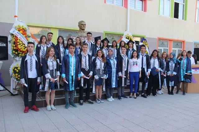 Çan Anadolu Lisesi 128 Öğrenciyi Mezun Etti