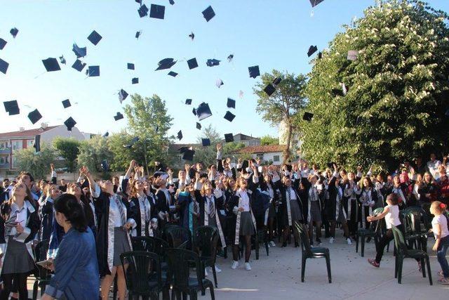 Çan Anadolu Lisesi 128 Öğrenciyi Mezun Etti