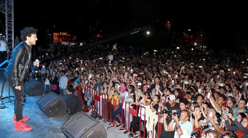 Silifkeli Gen&ccedil;ler Buray İle Coştu