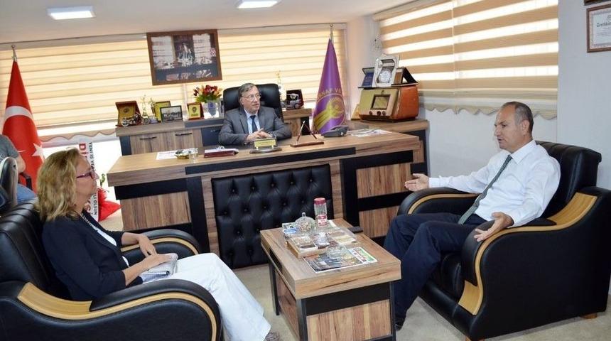 Didim Kaymakamı Y&ouml;nden&rsquo;den Esnaf Odasına Hayırlı Olsun Ziyareti