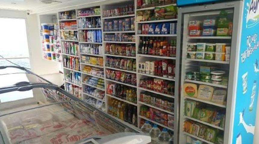 Marketler Zinciri Denizin Ortasında Market A&ccedil;acak