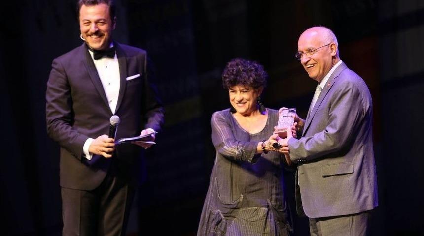 "u&ccedil;an S&uuml;p&uuml;rge" &Ouml;d&uuml;lleri Sahiplerini Buldu