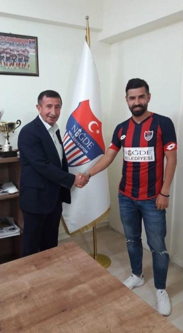 Niğde Belediyespor İç Transferde 5 Oyuncusu İle Tekrar Anlaştı