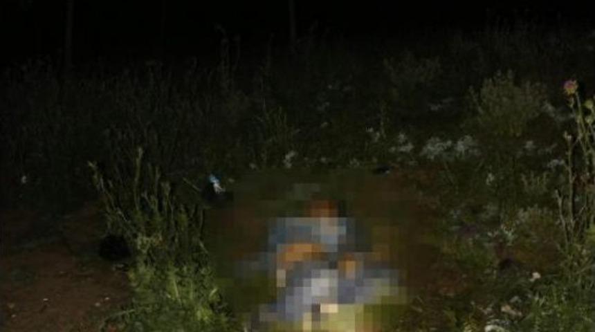 Devriye Gezen Polis, Dere Kenarında Ceset Buldu