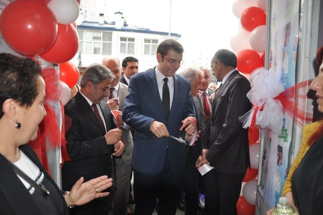 G&ouml;z Nuru, El Emeği &Uuml;r&uuml;nler Sergilendi