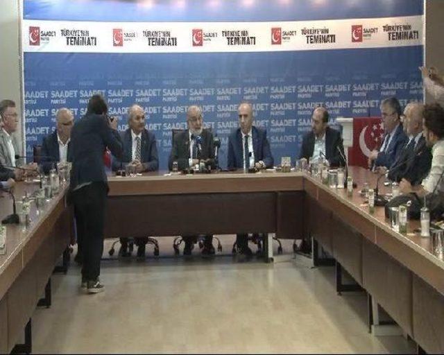 Sp Lideri Karamollaoğlu: Ak Parti'nin Bizden Kimseyi Götürebileceğine Ihtimal Vermiyorum