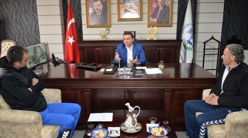 Başkan Bakıcı T&uuml;rkiye Dart Şampiyonası&rsquo;na Katılacak Sporculara Başarılar Diledi