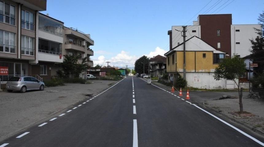 Asfaltlanan Cadde Ve Sokaklara Yol &Ccedil;izgileri &Ccedil;iziliyor