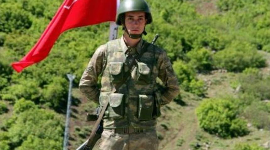 Bingöl'de Şehit 33 Er, Anıttepe'de Törenle Anıldı