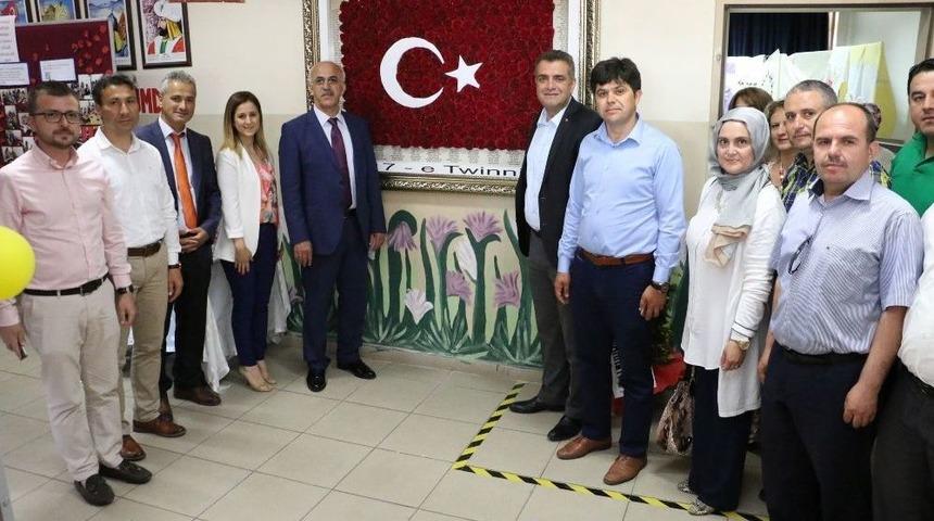 Toki İlk&ouml;ğretim Ve Ortaokulu&rsquo;ndan Yıl Sonu G&ouml;sterisi