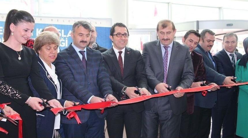 El Emeği G&ouml;z Nuru Eserler G&ouml;r&uuml;c&uuml;ye &Ccedil;ıktı