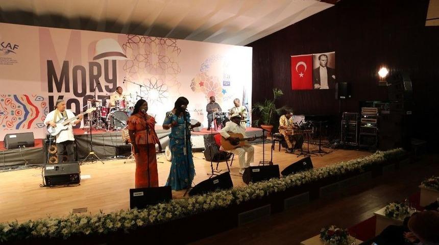 Gazi &Uuml;niversitesinde Mory Kante R&uuml;zgarı Esti