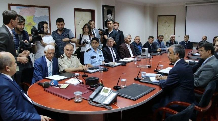 İş&ccedil;i İşveren Sorunları Konuşuldu