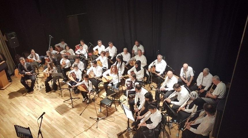 Enstr&uuml;man Kursu Alan &Ouml;ğrencilerden Yıl Sonu Konseri