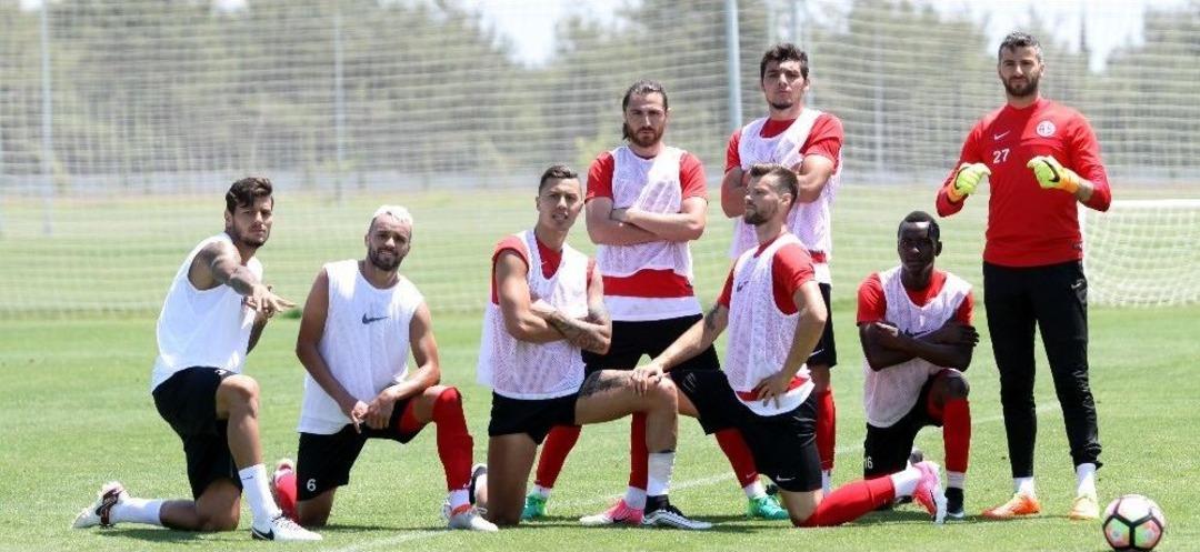 Antalyaspor, Kasımpaşa Hazırlıklarını S&uuml;rd&uuml;rd&uuml;