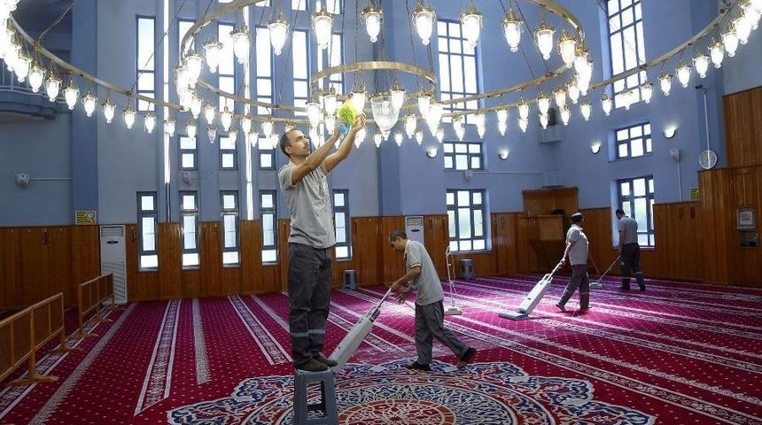 Şehitkamil&rsquo;deki Camiler Ramazan Ayına Hazır