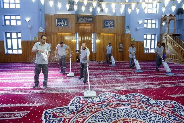 Şehitkamil’deki Camiler Ramazan Ayına Hazır