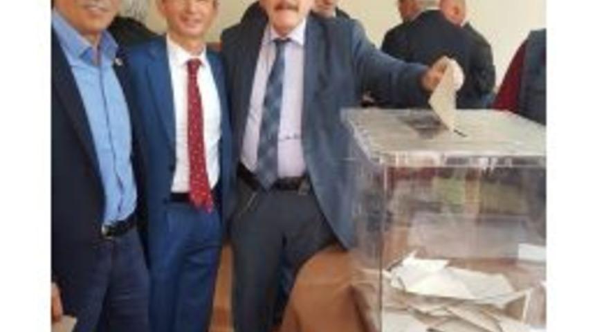 Altınordu Muhtarlar Derneği Se&ccedil;imi