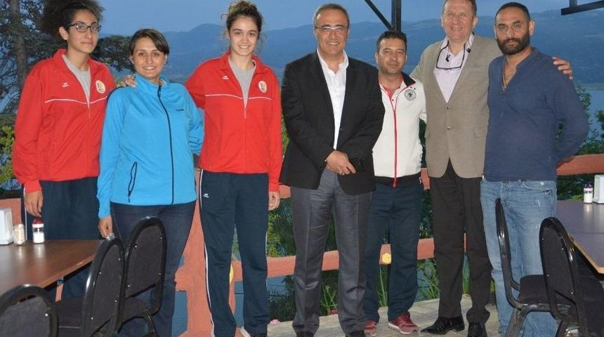 Alaşehirli &lsquo;sarı Melekler&rsquo;den Altyapıya İki Takviye