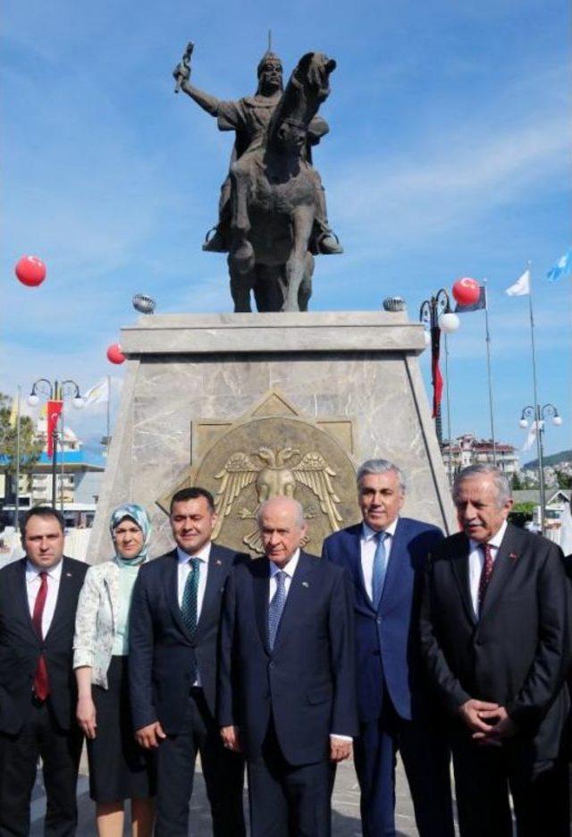 Bahçeli: Turizm, Çıtanın Gerisinde (2)