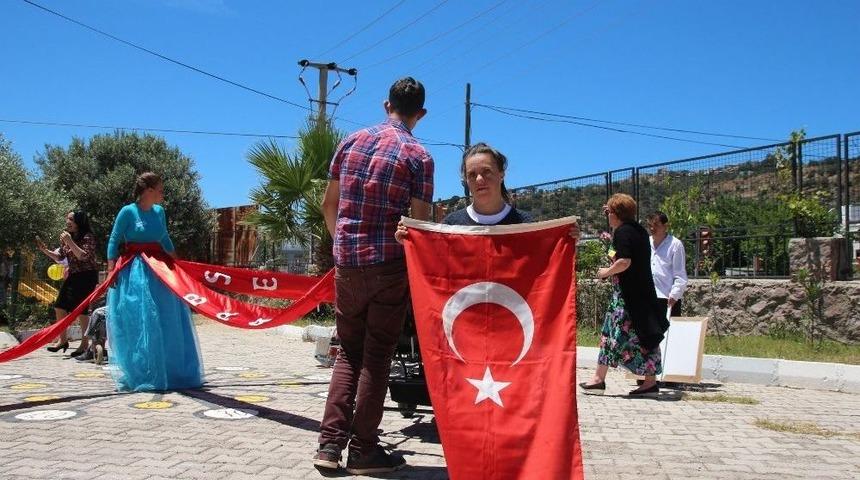 Engelli &Ouml;ğrenciler Bahar Şenliği Yaptı