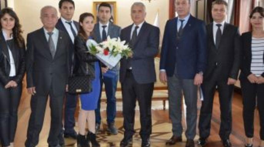 Vali Yıldırım, D&ouml;ner Ve Beraberindeki Heyeti Ağırladı