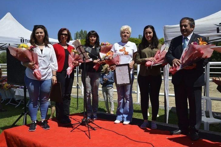 Çocuklar Hayvan Sevgisini Resmetti G3