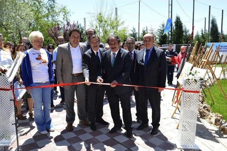 Çocuklar Hayvan Sevgisini Resmetti G4