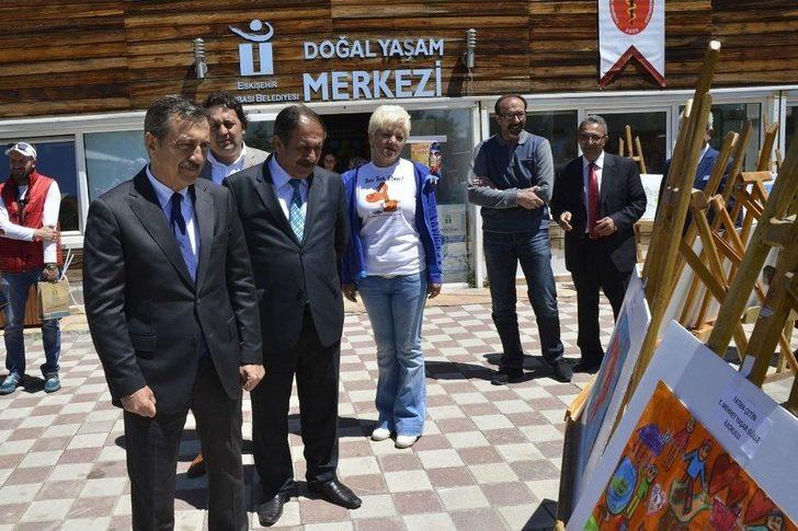 Çocuklar Hayvan Sevgisini Resmetti G5